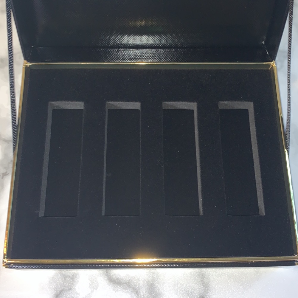 Tom Ford Velvet Storage Box - Picture 6 of 13